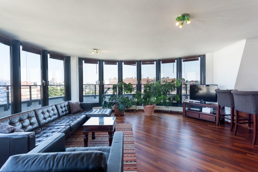 The Danziger, 2 Unique Roof Top Units In Prenzlauerberg, Group & Family Friendly, From 2 Up To 7 Guests — Photos 1