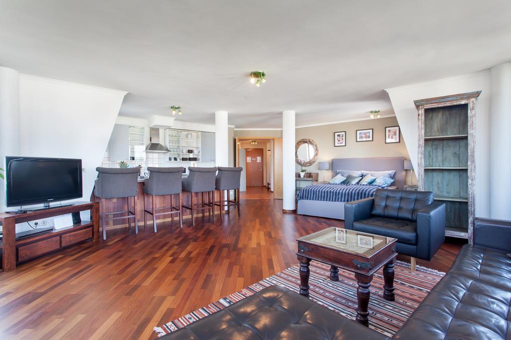 The Danziger, 2 Unique Roof Top Units In Prenzlauerberg, Group & Family Friendly, From 2 Up To 7 Guests — Photos 2